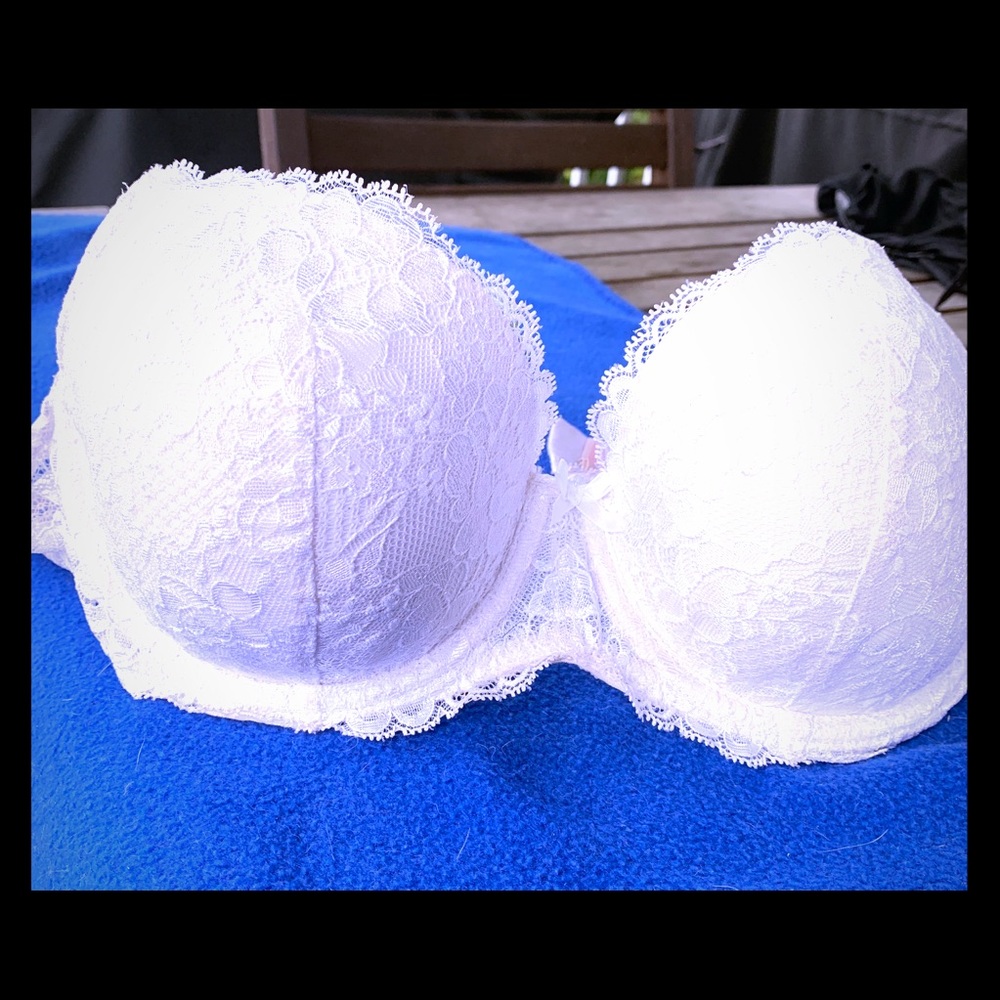 Victoria Secret’s Dream Angels Lined Demi Bra